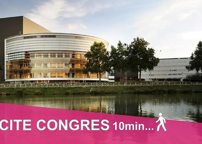 F2 Golden Lounge, Hyper Centre, Parking Apartman Nantes