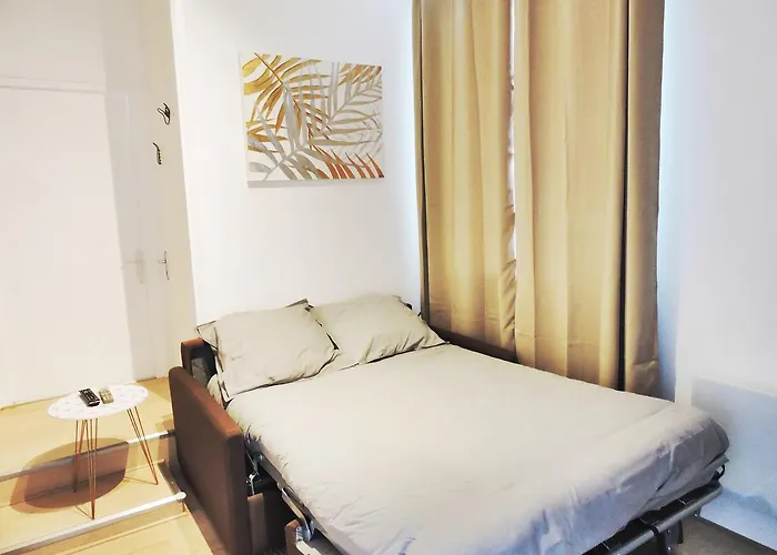 Apartman F2 Golden Lounge, Hyper Centre, Parking Nantes